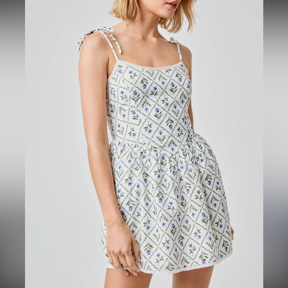 Florence by Mills Floral Embroidered White Cotton Fit and Flare Dress NWT